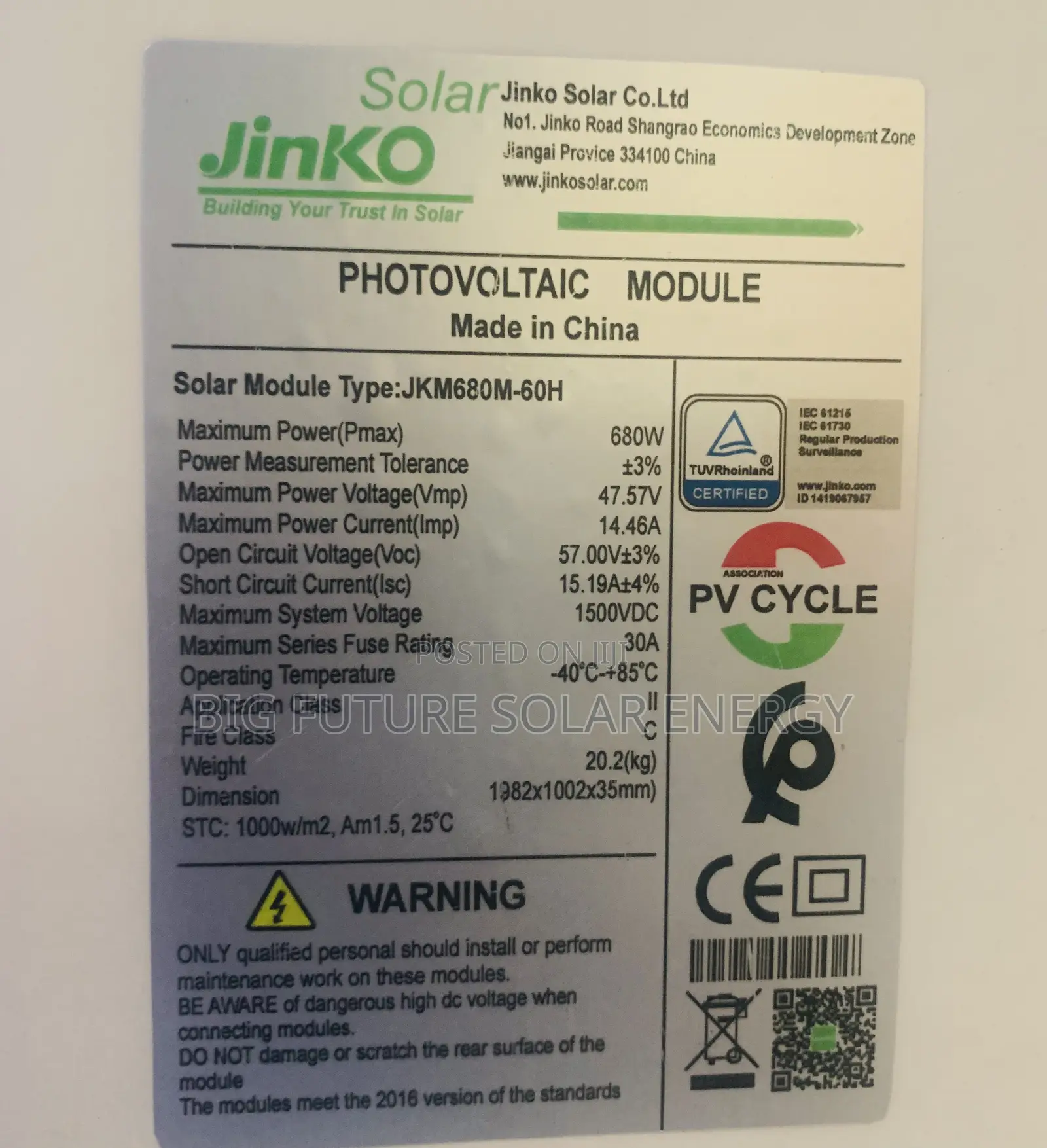 680watts Jinko Solar Panel 144c