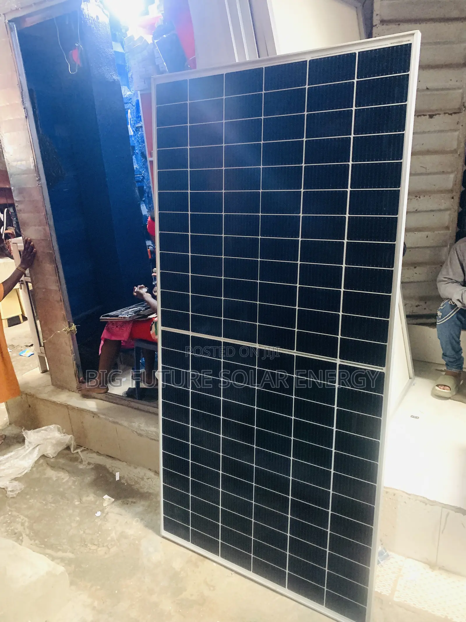 680watts Jinko Solar Panel 144c