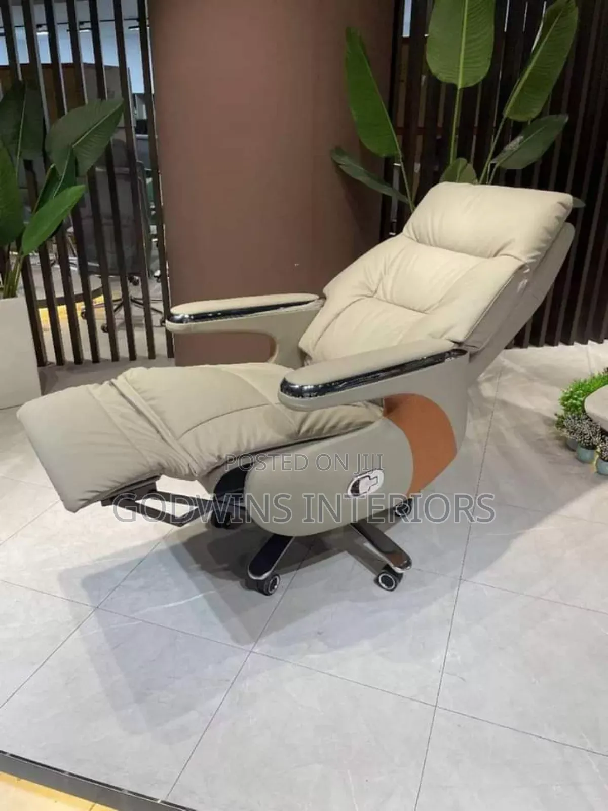 Exclusive Office Chair