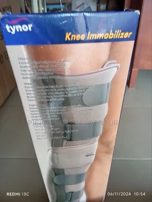 Knee Immobilizer
