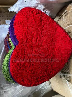 Heart Shaped Fluffy Rug
