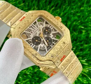 Photo - Cartier Chronograph Body Crested Gold Wristwatch