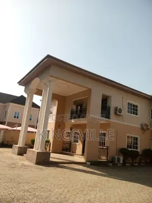 5bdrm Duplex in 1St Avenue Gwarinpa, Life Camp for sale