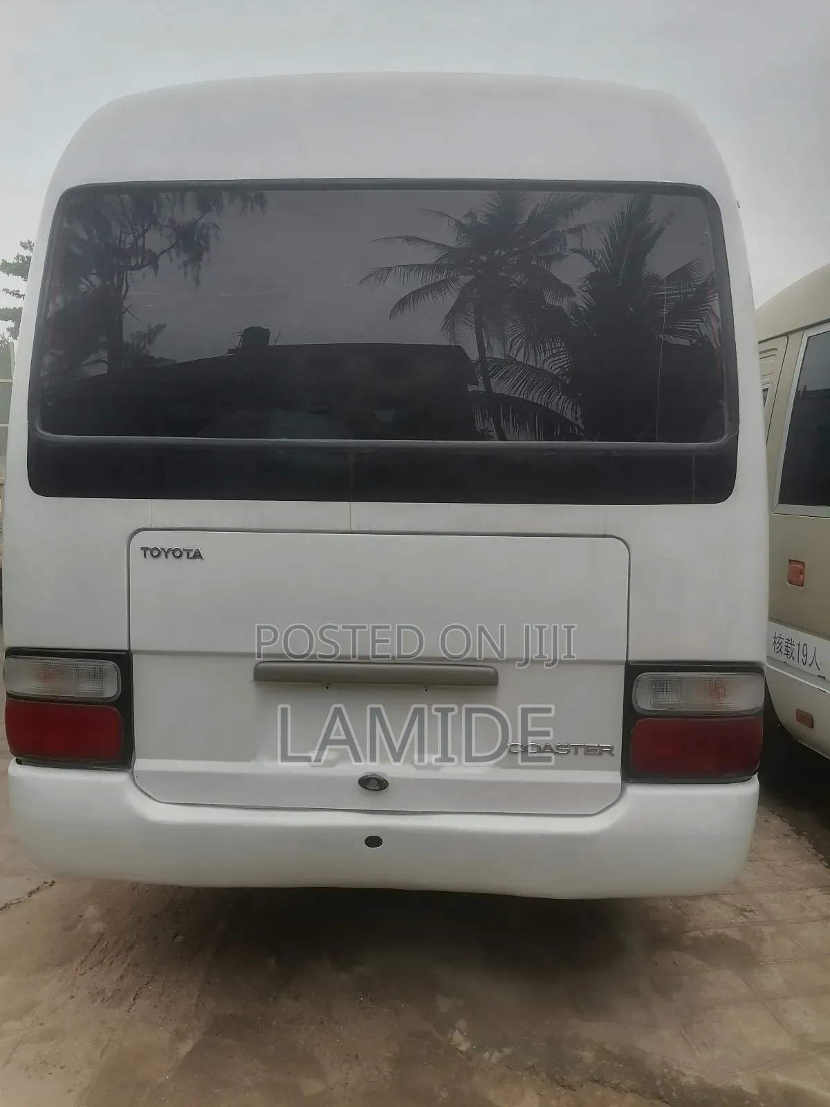 Toyota Coaster 2015 Gold
