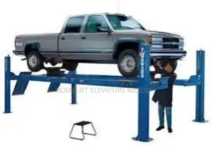 Posts Car Lifter Elevator