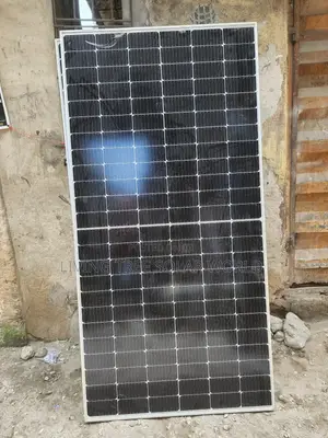 Original 550wat Canadian Solar Mono Panels Available