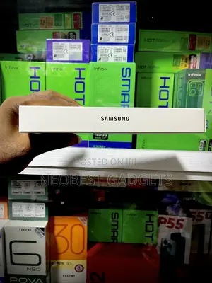 New Samsung Galaxy Tab A9 128 GB Gray
