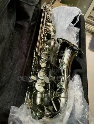 Yamaha Silver Alto Saxophone Brass Sax