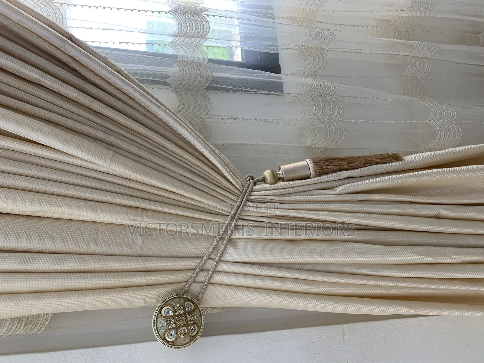 Automated Curtains Drapes
