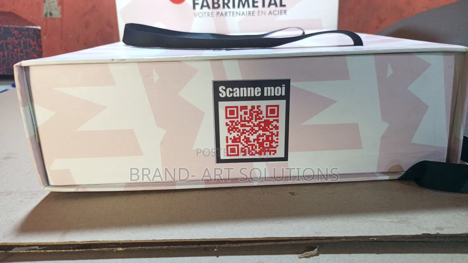 Gift Box / Key Chain