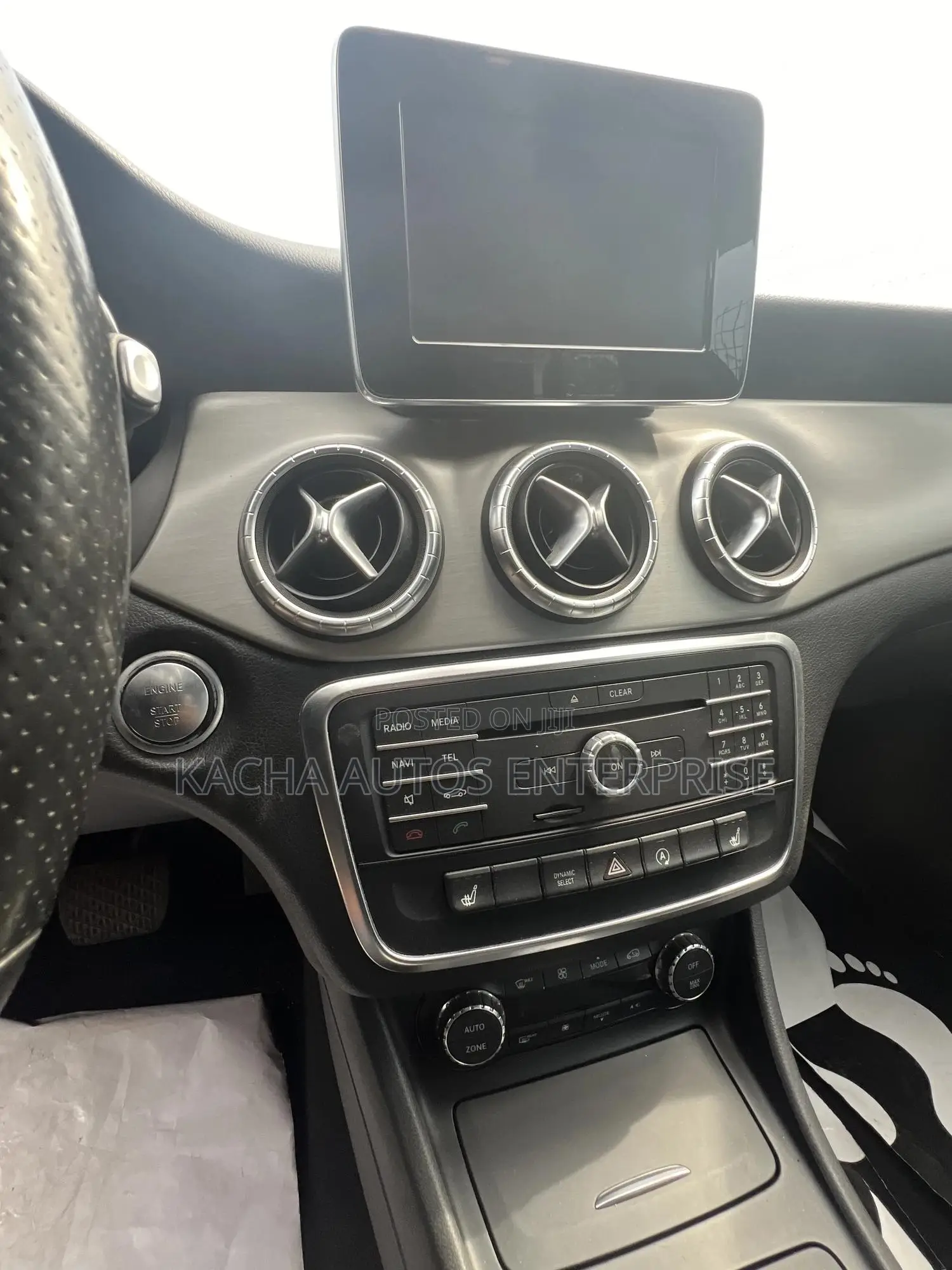 Mercedes-Benz CLA-Class 2016 Silver