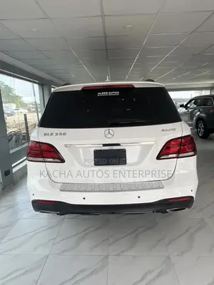 Mercedes-Benz GLE-Class 2016 White