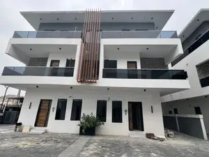 5bdrm Apartment in Ikate for sale