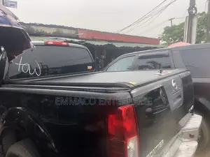 Rolling Booth Cover Nissan Frontier