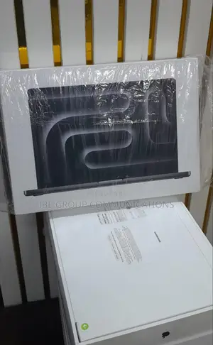 New Apple MacBook Pro 2023 M3 Max 16-inch 36GB Apple M3 Max SSD 1T