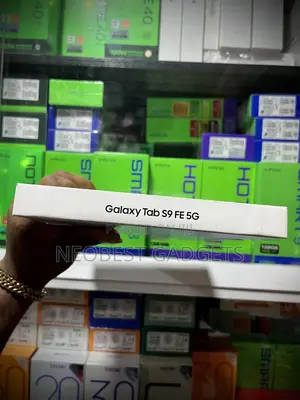 New Samsung Galaxy Tab S9 FE 128 GB Silver