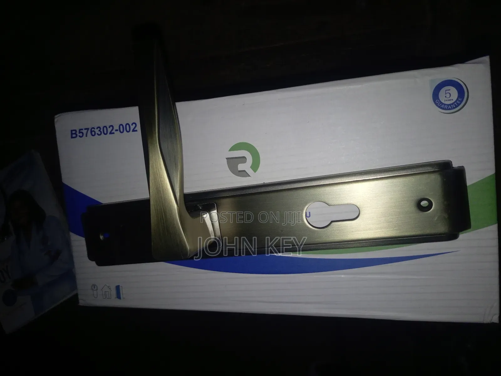 Security Key With Handle
