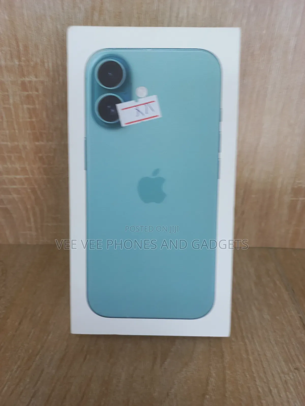 New Apple iPhone 16 128 GB Green