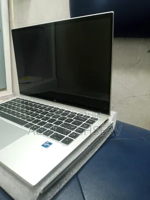 Laptop HP EliteBook 1040 G8 16GB Intel Core I7 SSD 512GB