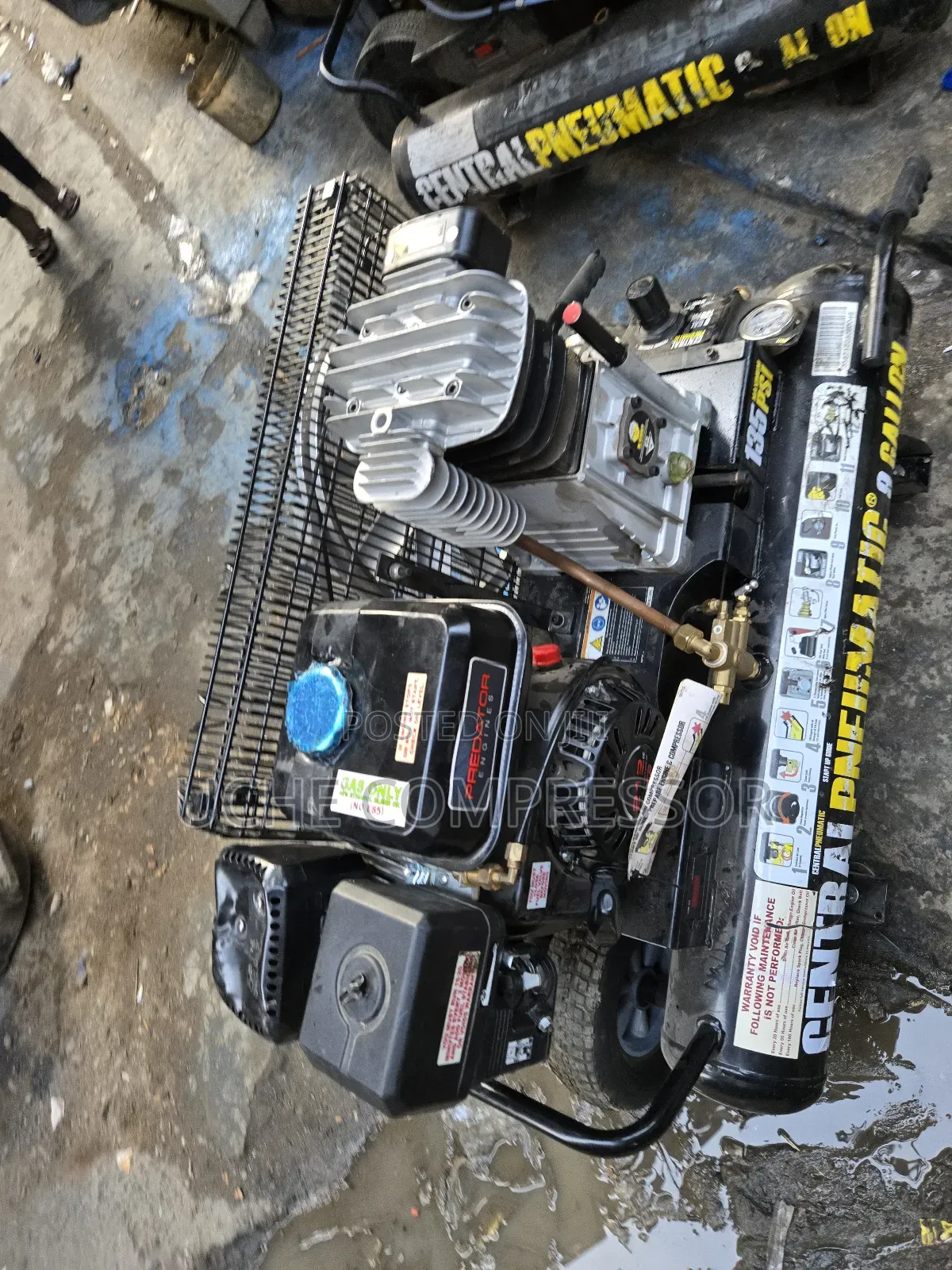 Double Tank Air Compressor With Engine