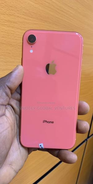 Apple iPhone XR 64 GB Pink in Ikeja - Mobile Phones