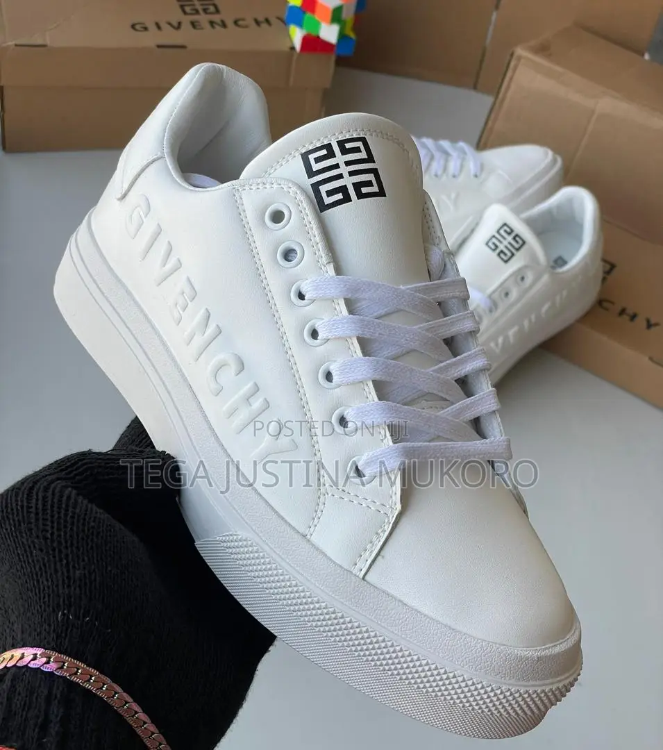 Top Quality Givenchy Men's Footwear