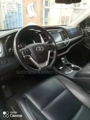 Toyota Highlander XLE V6 4x2 (3.5L 6cyl 6A) 2016 Black