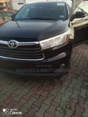 Toyota Highlander XLE V6 4x2 (3.5L 6cyl 6A) 2016 Black