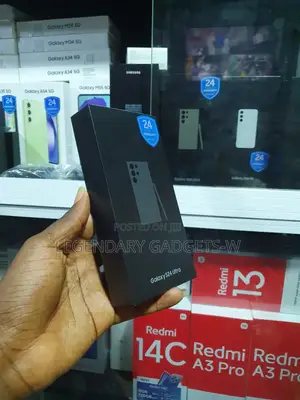 New Samsung Galaxy S24 Ultra 1 TB Black