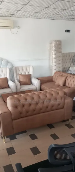 Onyiloz Sofa Class