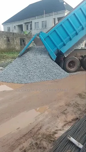 Granite 30 Tons