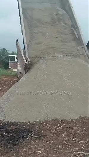Granite 30 Tons