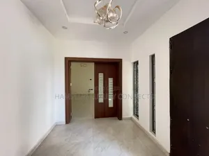 Furnished 5bdrm Duplex in Katampe for sale