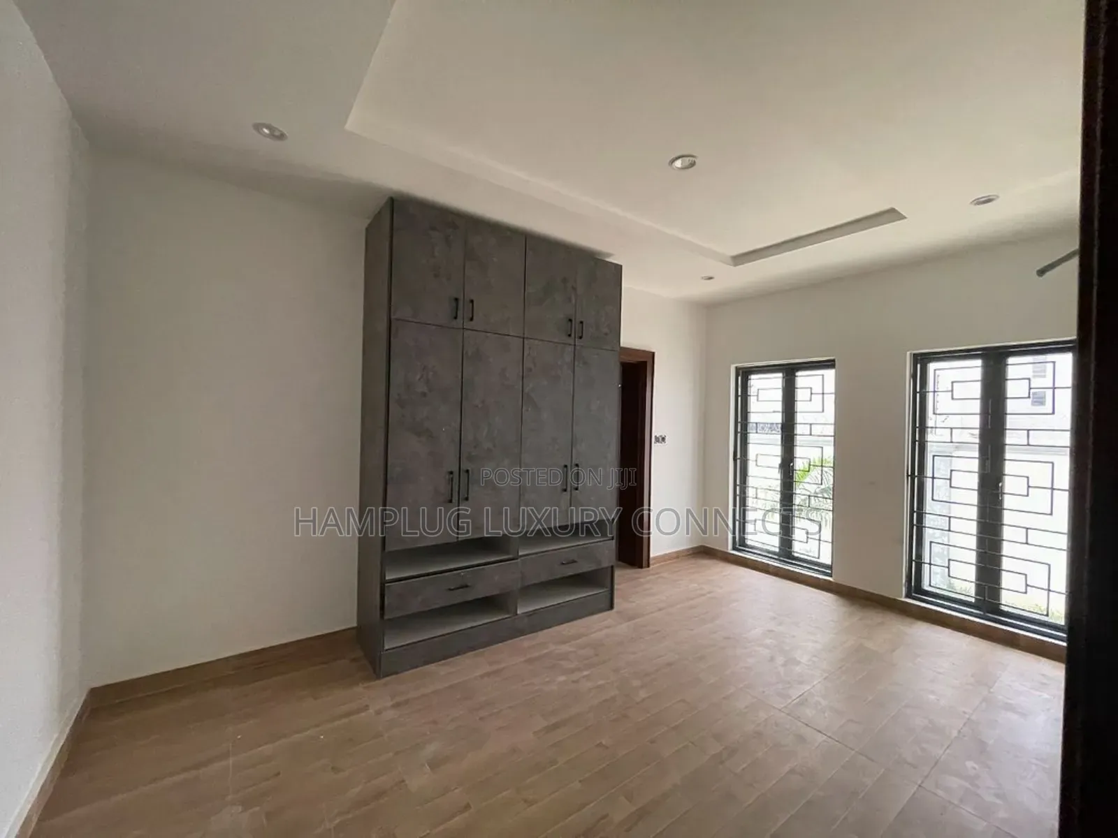 Furnished 5bdrm Duplex in Katampe for sale