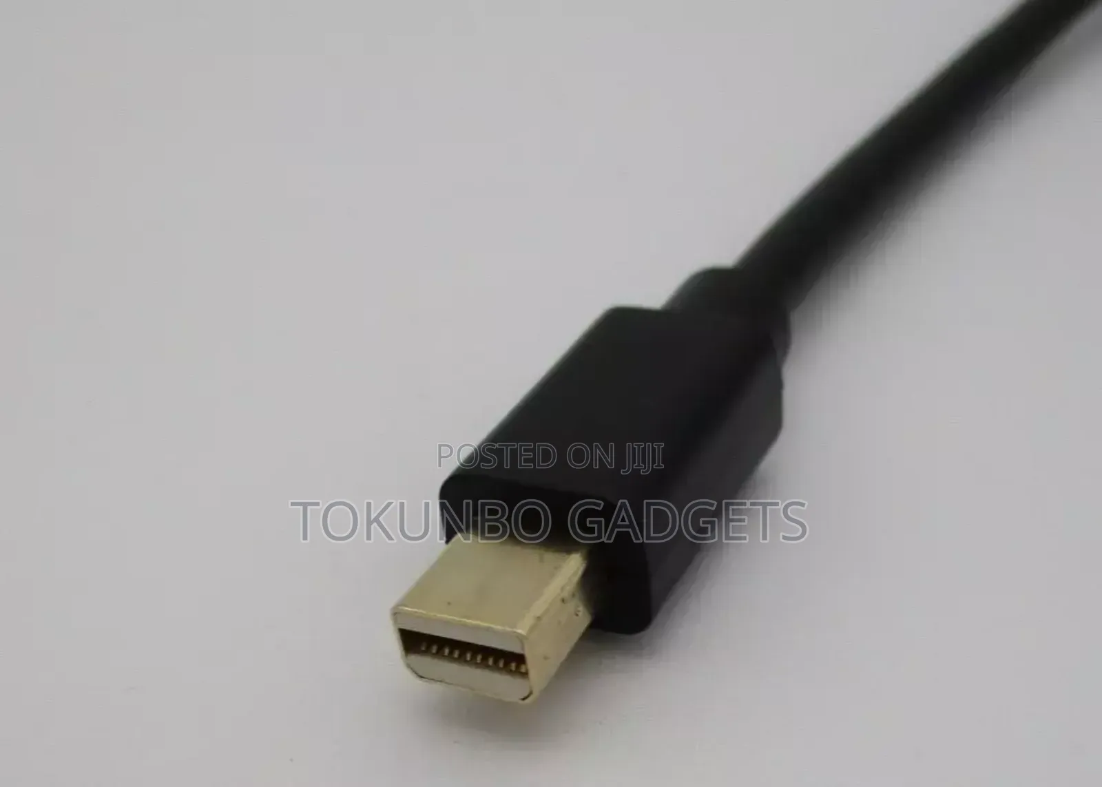 Star Tech Mini Display Port to HDMI Adapter Converter -New