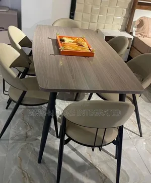 Wood Top Dinning Table Set