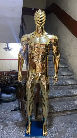 Very Huge Gold Male Spider Face Dummy