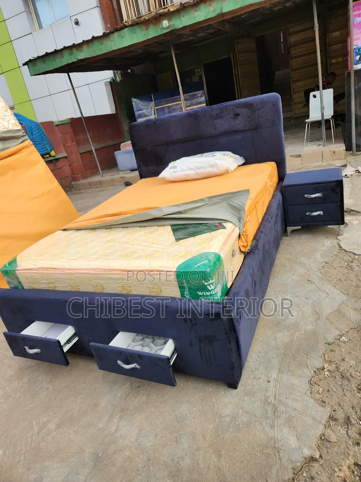 5by7 Bed With Three Drawers