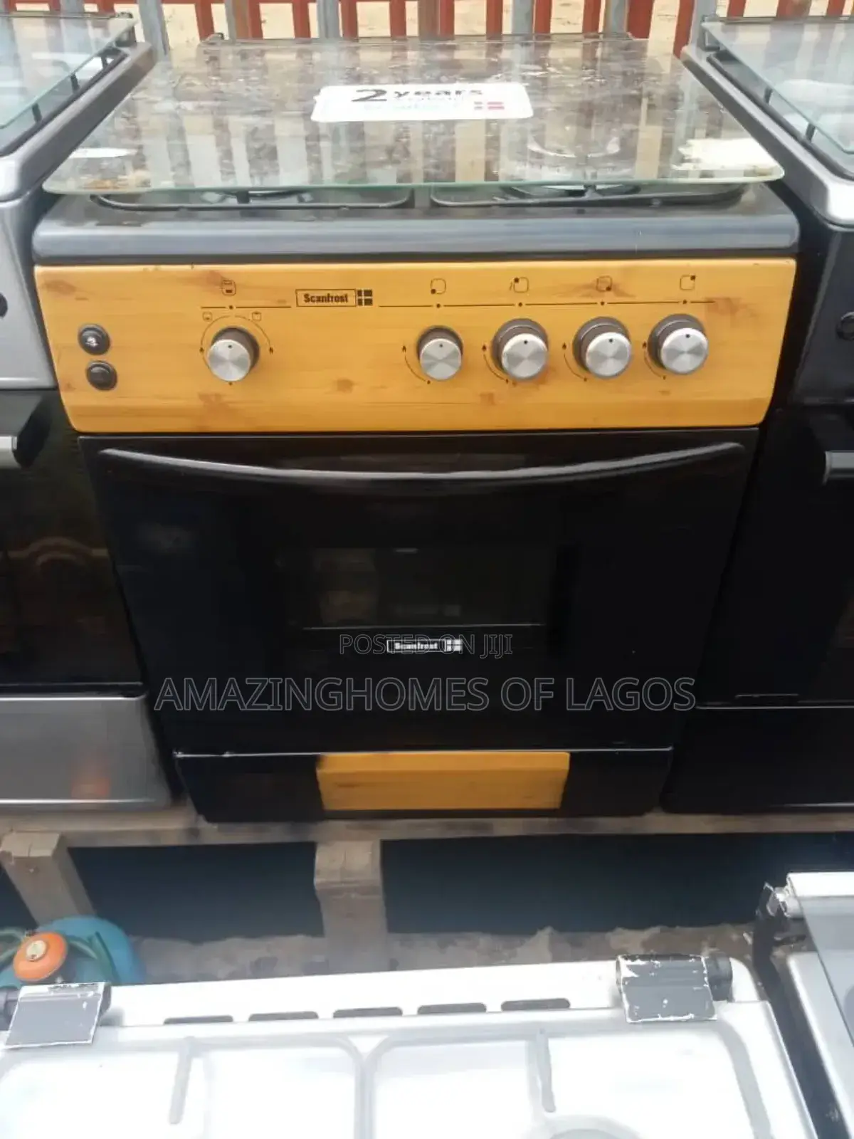 60by60 Cm Stranded German Gas Cooker