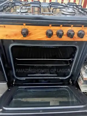 60by60 Cm Stranded German Gas Cooker