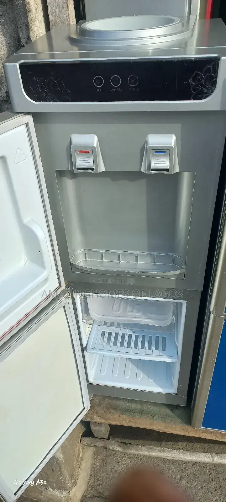 Double Door Water Dispenser With Fridge