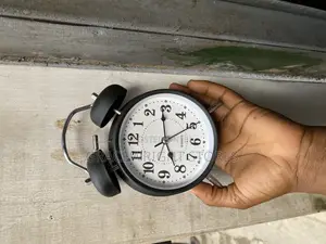 Photo - Portable Alarm Clock