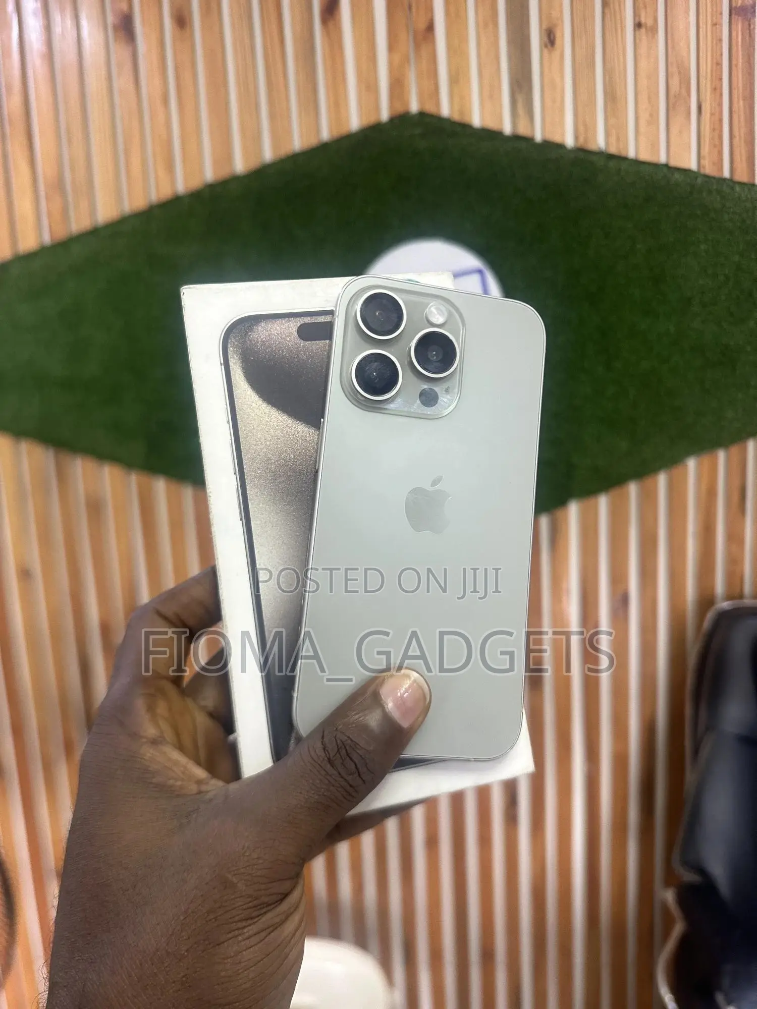 Apple iPhone 15 Pro Max 256 GB Silver