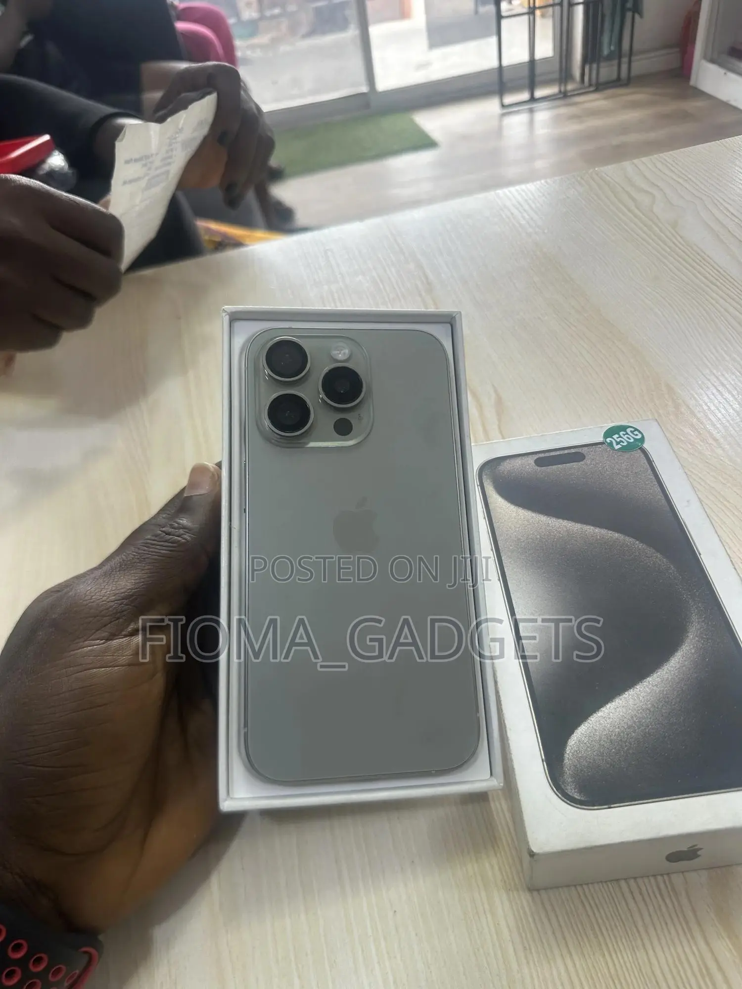 Apple iPhone 15 Pro Max 256 GB Silver