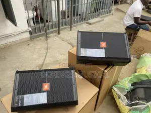 JBL 12 Inches Speaker JBL Feedback Monitor Srx712m