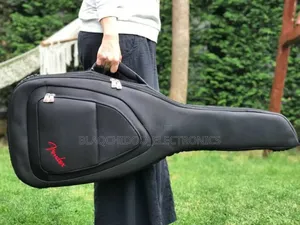 Photo - Fender Guitar Bag
