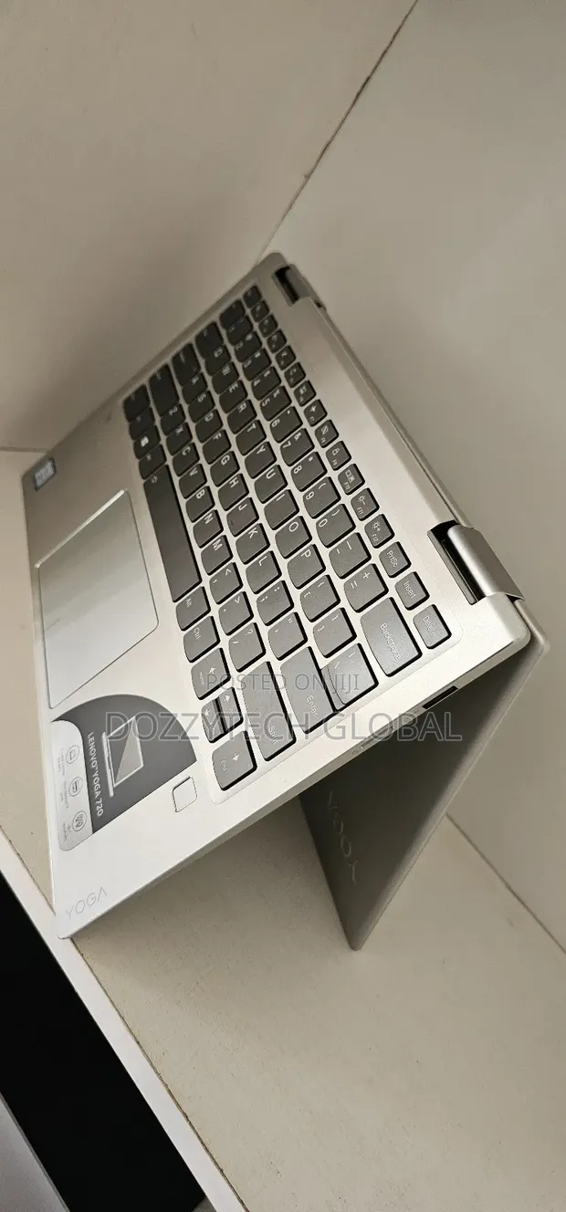 Laptop Lenovo Yoga 710 8GB Intel Core I5 SSD 256GB - DozzyTech