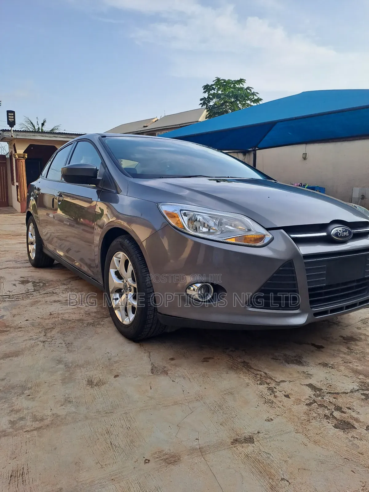 Ford Focus 2012 Gray