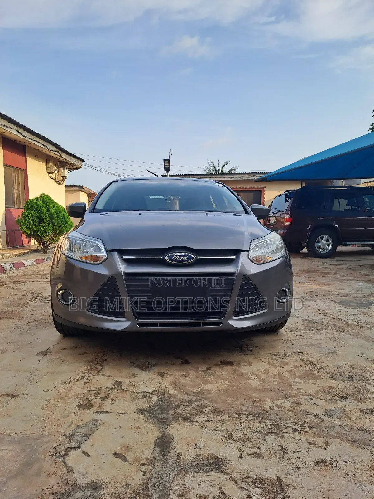 Ford Focus 2012 Gray