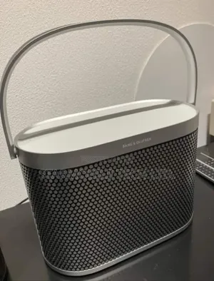 Bang and Olufsen A5 Beosound Hifi Wireless Speaker